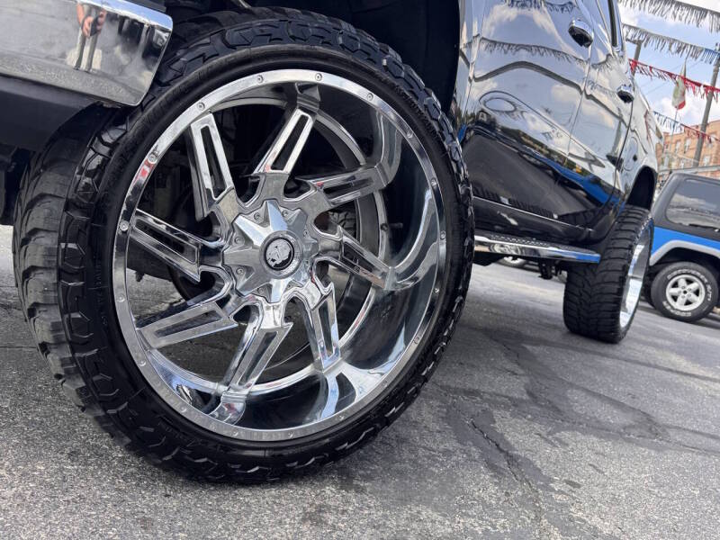 chevrolet silverado 1500 2019 3GCUYGED9KG160780 image